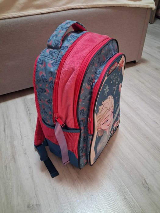 Ghiozdan scoala Frozen Elsa