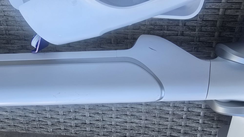 Aspirator vertical fara fir cu spalare Rowenta X-Clean 10 GZ7540WO