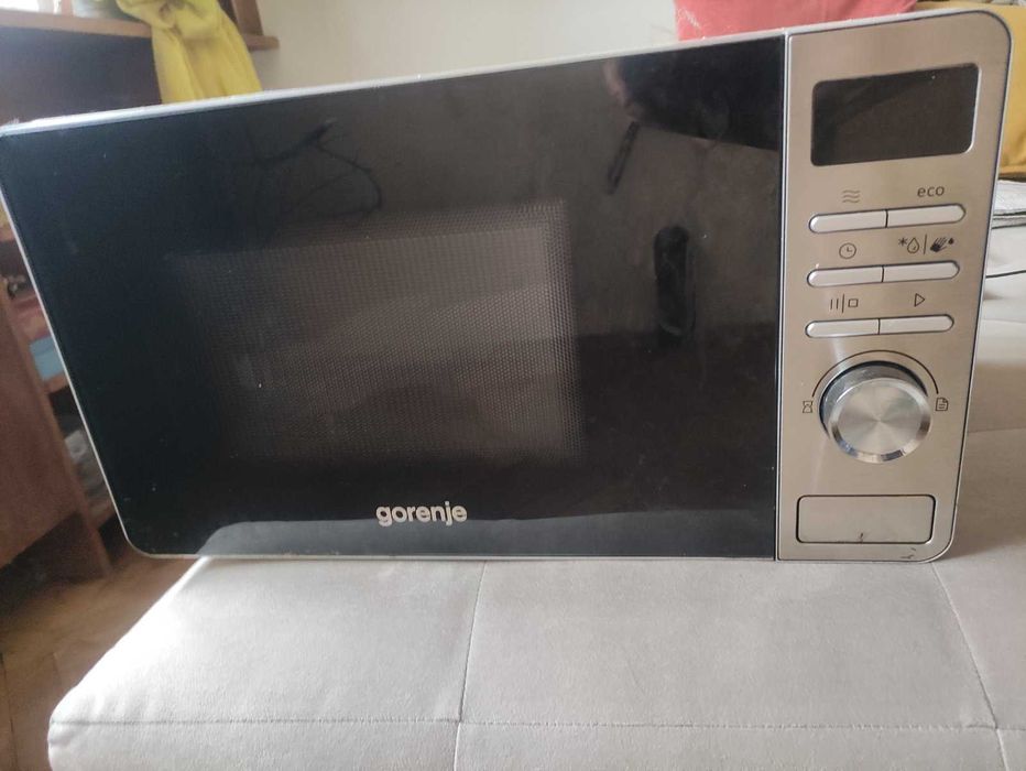 Микровълнова фурна Gorenje - за части