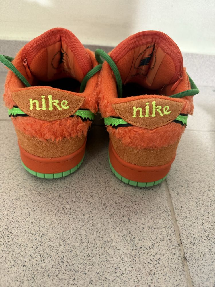 Nike Grateful Dead SB Dunk Low Orange Bear