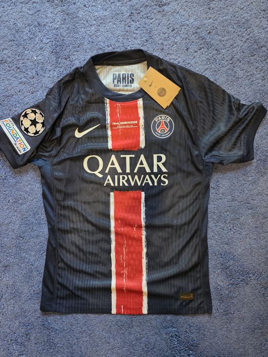 Tricou PSG Desire Doue finala 2025 player version