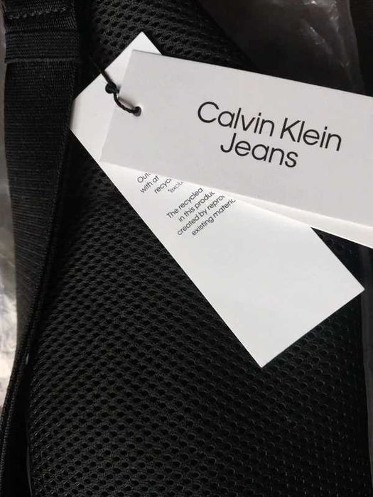 Borseta Calvin Klein