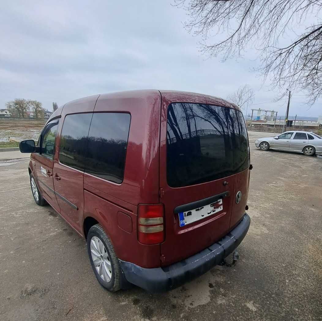 Autoturism Volkswagen Caddy