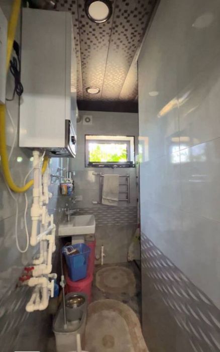 Срочно своя 3х комн янги Узбекистан янгибазар сентер