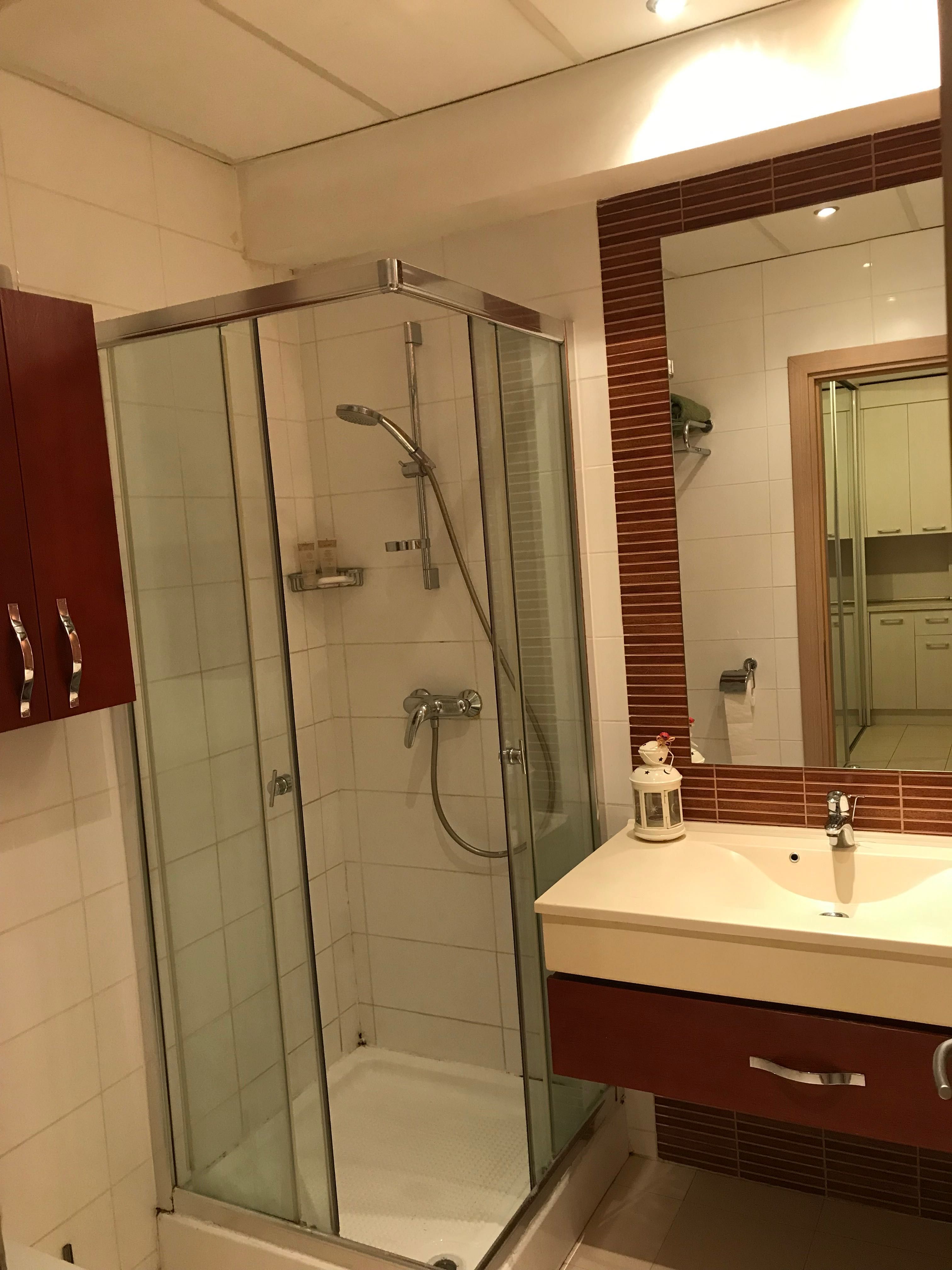 Schimb ap. 2cam Rin Grand Hotel cu ap. Mamaia Nord