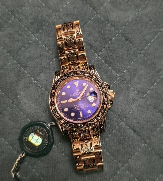 Rolex submariner gold limited edition