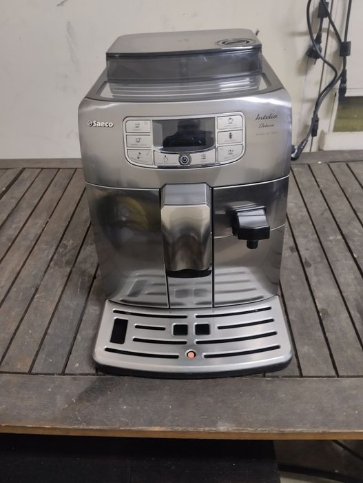 Saeco intelia deluxe italy