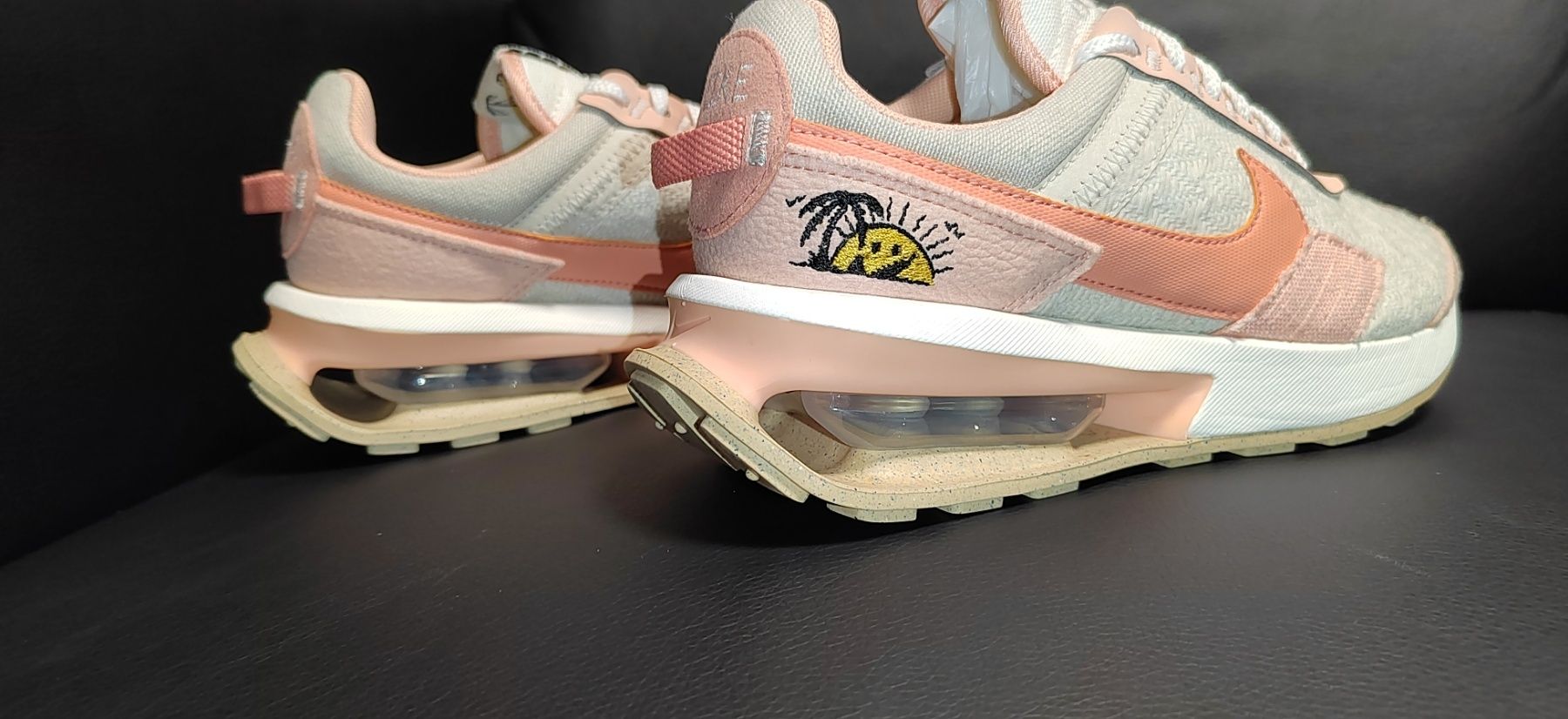 Nike Air Max Pre-day SE Sun club, номер 37,5