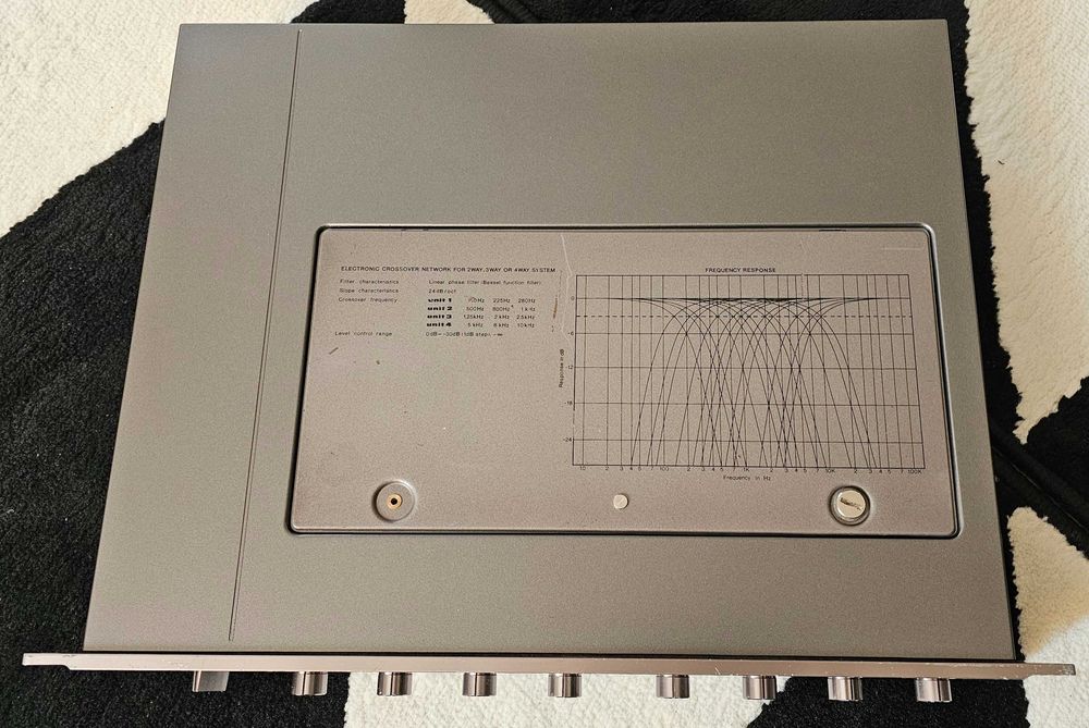 Sony TA-D88B Crossover Network echipat complet, preamplificator