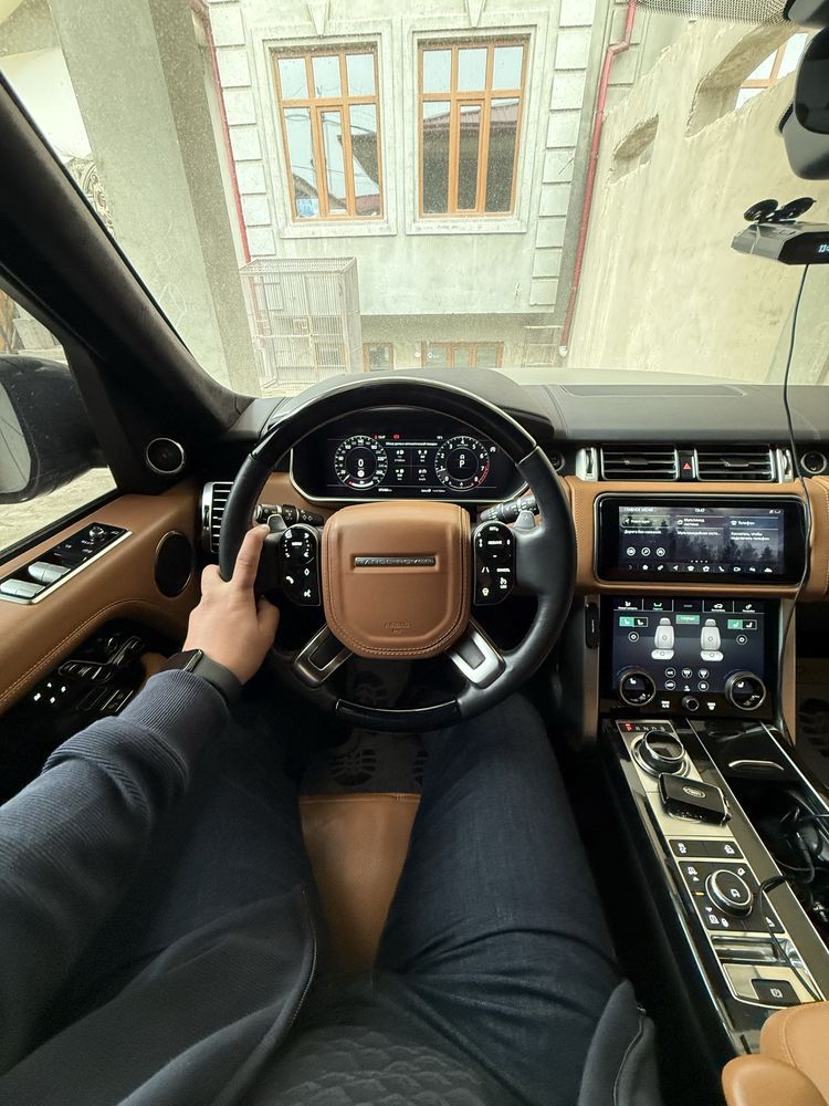 Range Rover autobiography