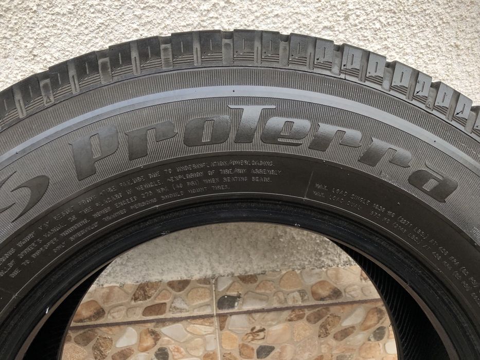 Anvelope/Cauciucuri 215 70 15C  Iarna , Sprinter1,Traffic,Master!