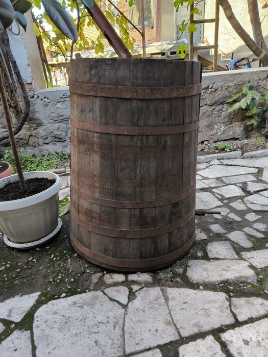 Дъбова каца 200л.