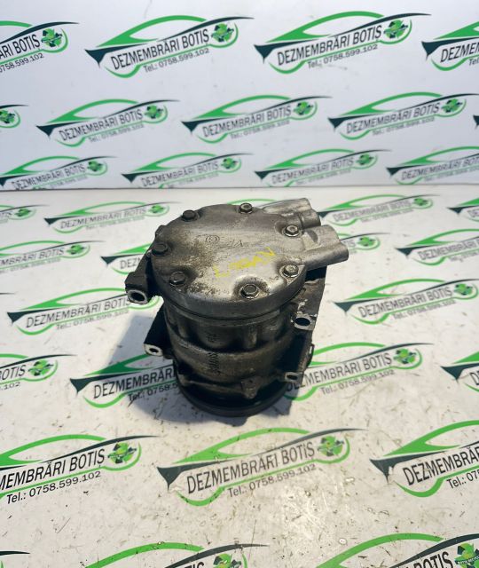 Compresor AC 8200117767 Dacia Logan prima generatie