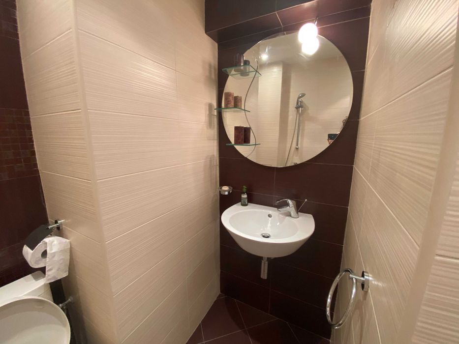 Тристаен апартамент под наем до УМБАЛСМ Пирогов