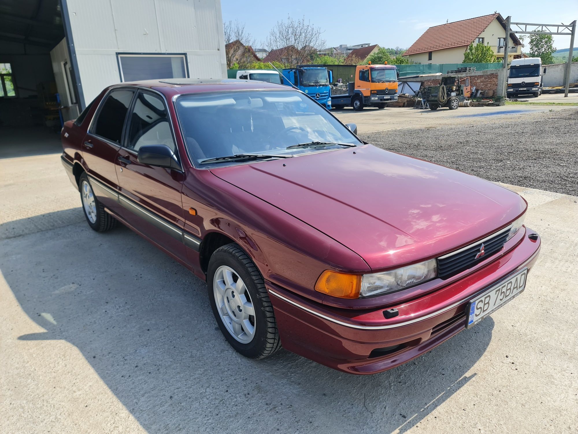 Vand mitsubishi galant 1.8