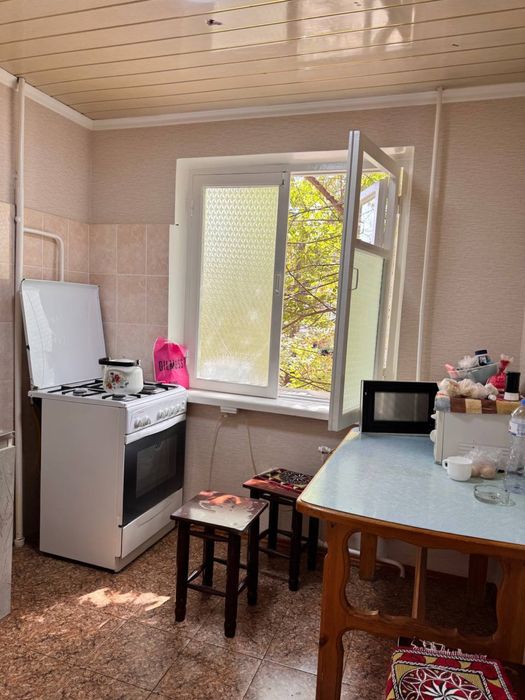 Срочно Продаю Чиланзар-13кв, 2ком/3эт/4, разделка, чистая
