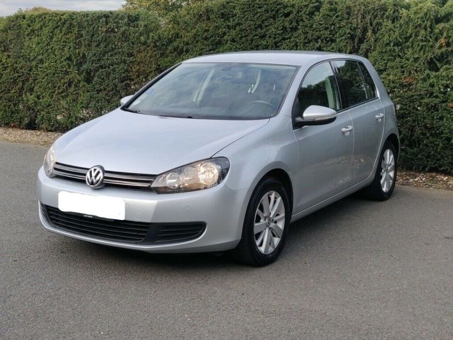 Dezmembrez Volkswagen Golf 6 din 2010, 1.6 diesel