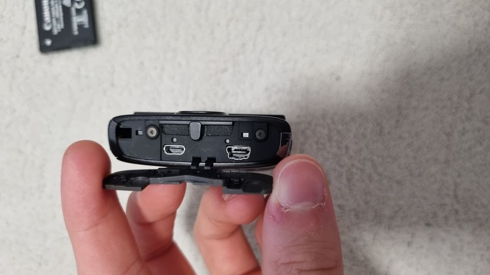 Canon Powershot ELPH 360 HS