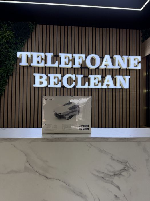 Drona sigilata dji mini 4K ( contine gentuta+ baterie+ drona+ maneta )