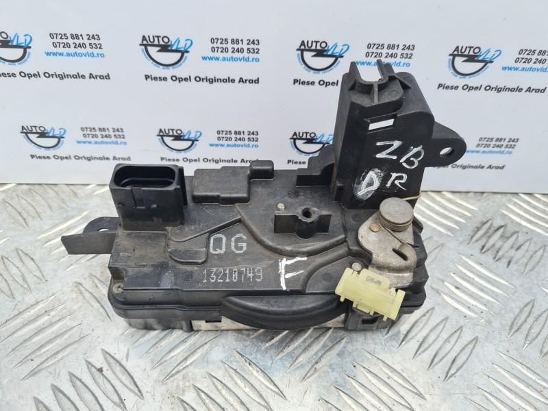 Broasca usa dreapta fata Opel Astra H