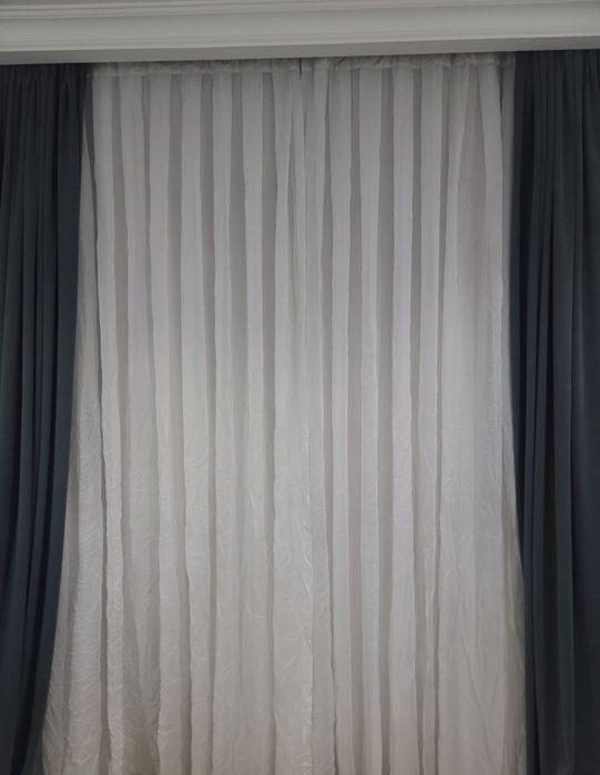 Продаются занавески в стиле хайтек