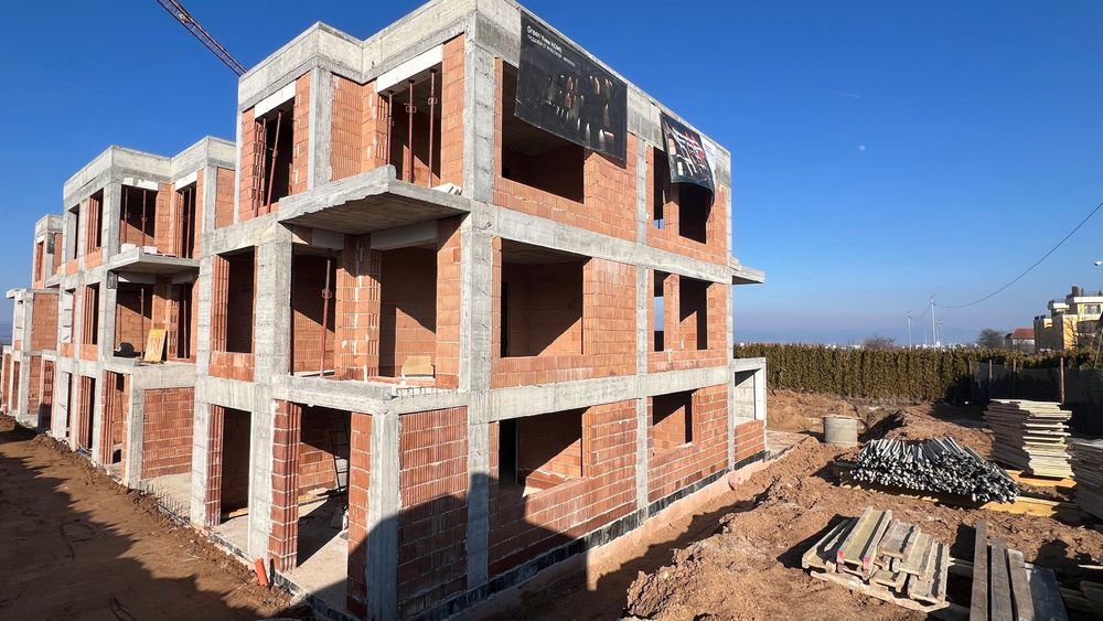 Продава се Тристаен апартамент в с. Иваняне, Област София-град - 126 кв.м за 1739 €/кв.м - Снимка #8