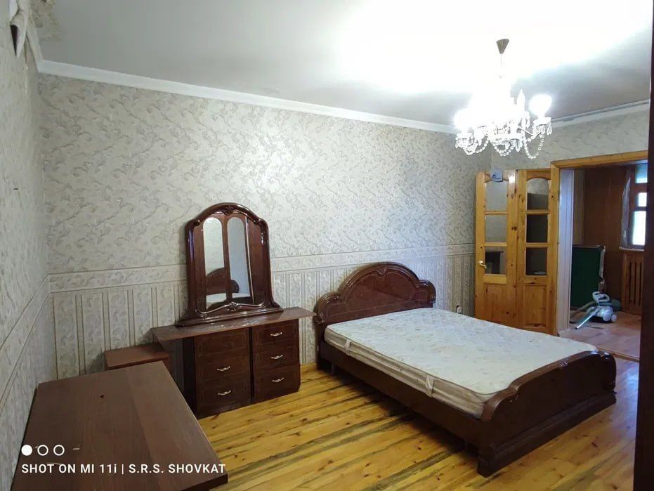 Яккасарай Башлык - продаётся 5х комнатная квартира, ор 127-я школа