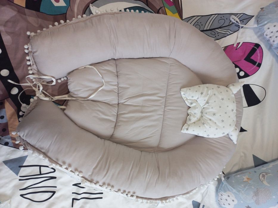 Baby Nest cu manere