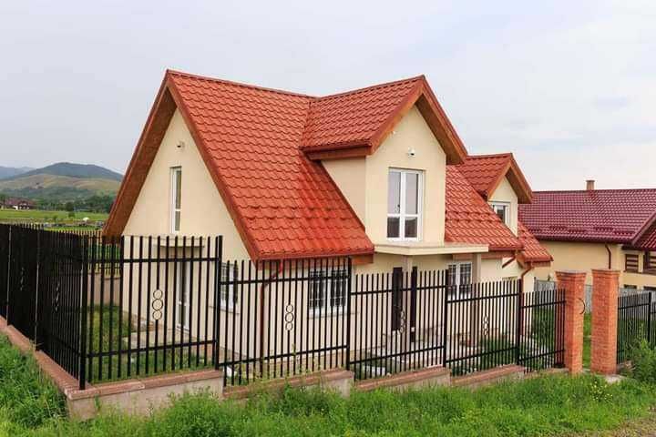 Acoperisuri, montaj acoperisuri, reparatii acoperisuri, parazapezi