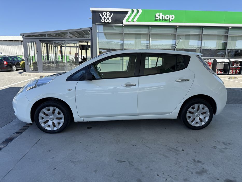 Nissan Leaf Full Electric