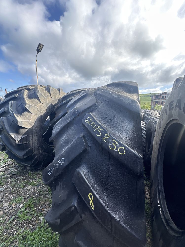 620/75R30 Goodyear