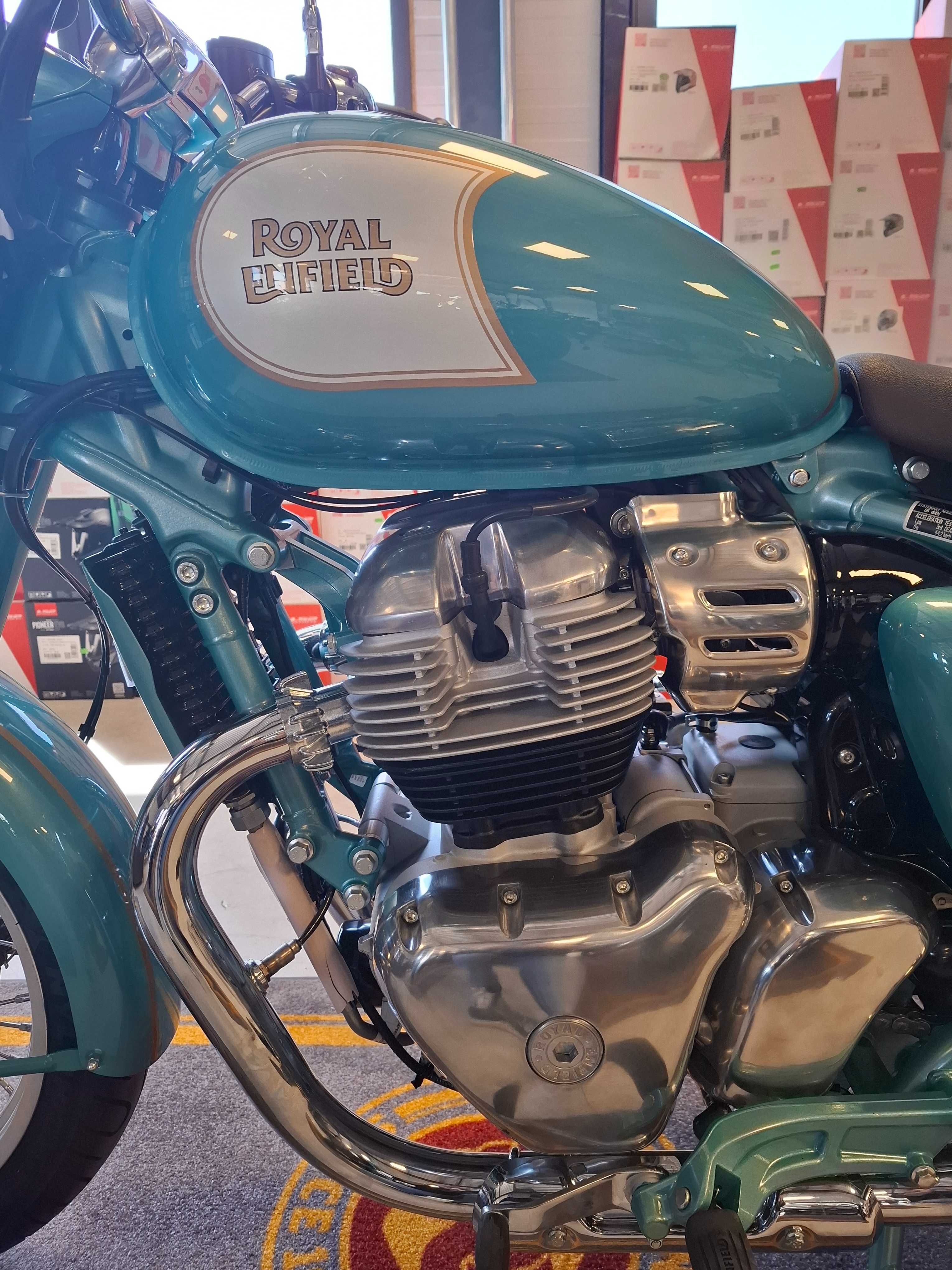 Motocicleta Royal Enfield Classic 650