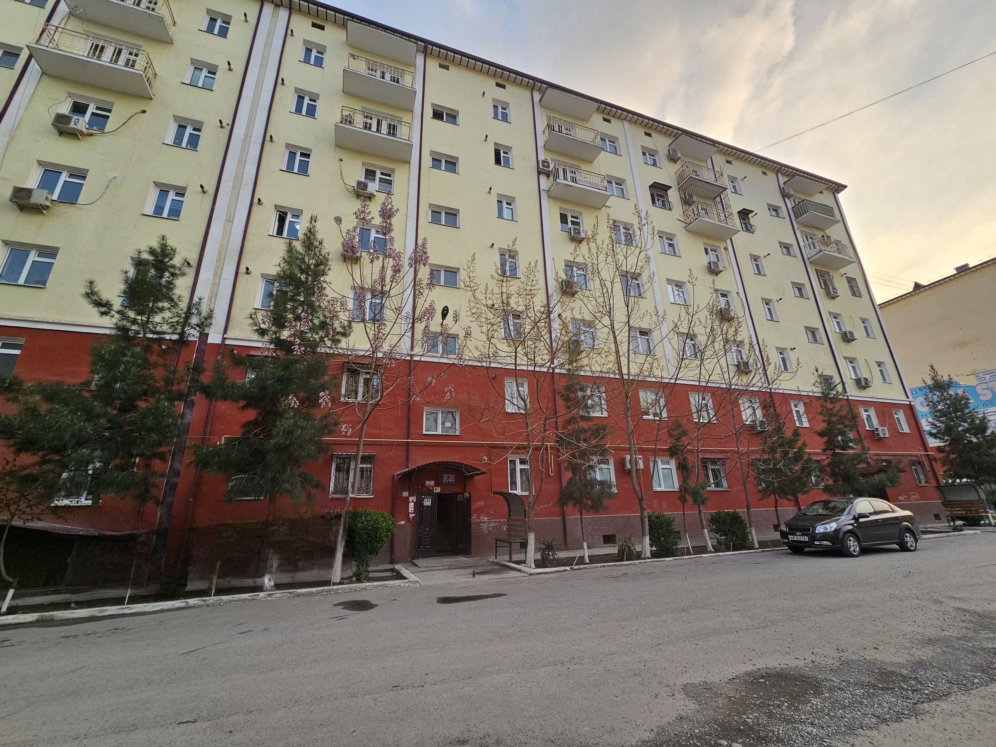 Арзон нархда Новостройка 2 хонали квартира сотилади