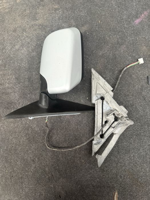 oglinda dreapta bmw e46 argintie