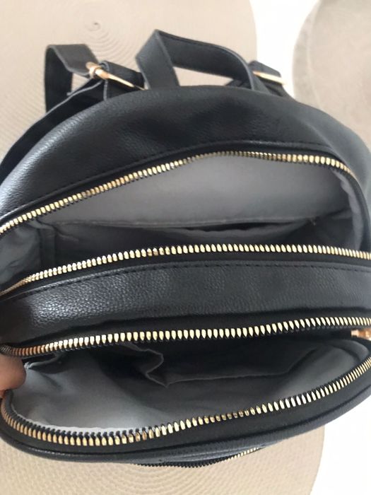 Rucsac dama Catwalk, superb si practic, nou, negru