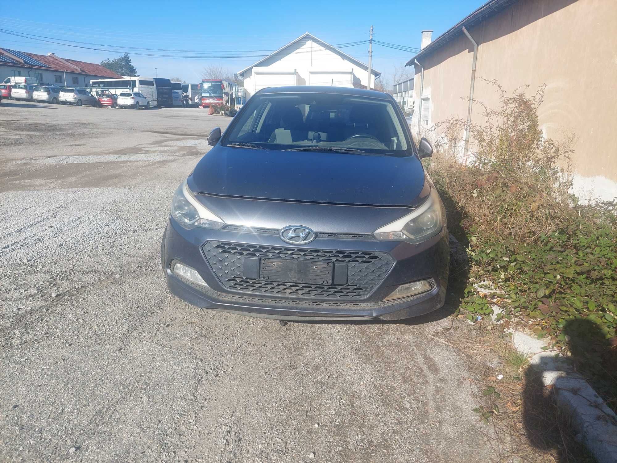 Hyundai i20 1.1 CRDi , Хюндай И20 за части!
Май 2015