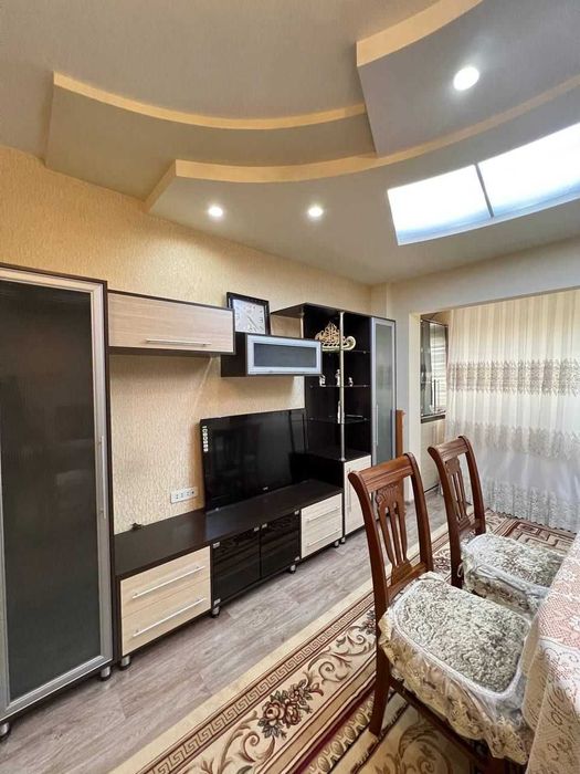 Юнусабад 3, 4/1/4 Продаётся квартира первая линия французская планиров