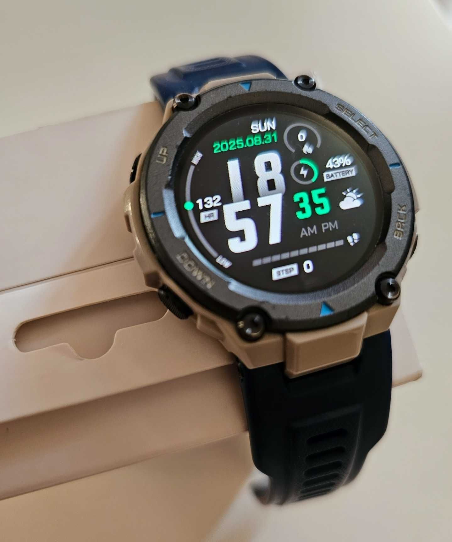 Часовник Amazfit T-Rex Pro