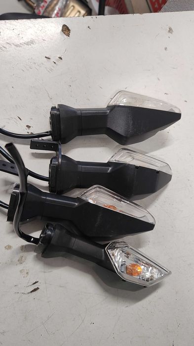 Semnalizari originale Z650 ninja 650 si alte modele Kawasaki