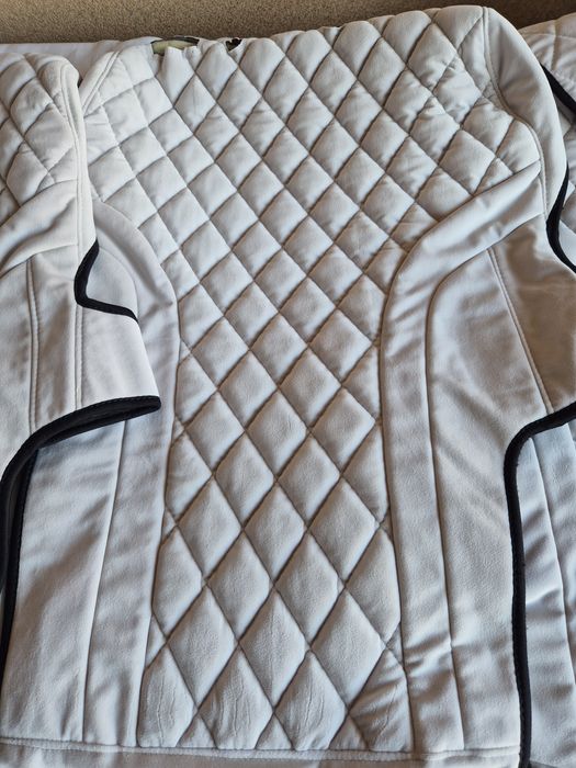 Чехол от авто Genesis