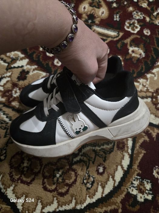 Кроссовки.Размер 33-34