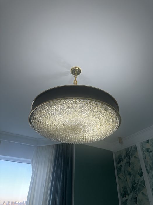 Продам стильную люстру + 2 бра (светильник подвесной прикроватный)