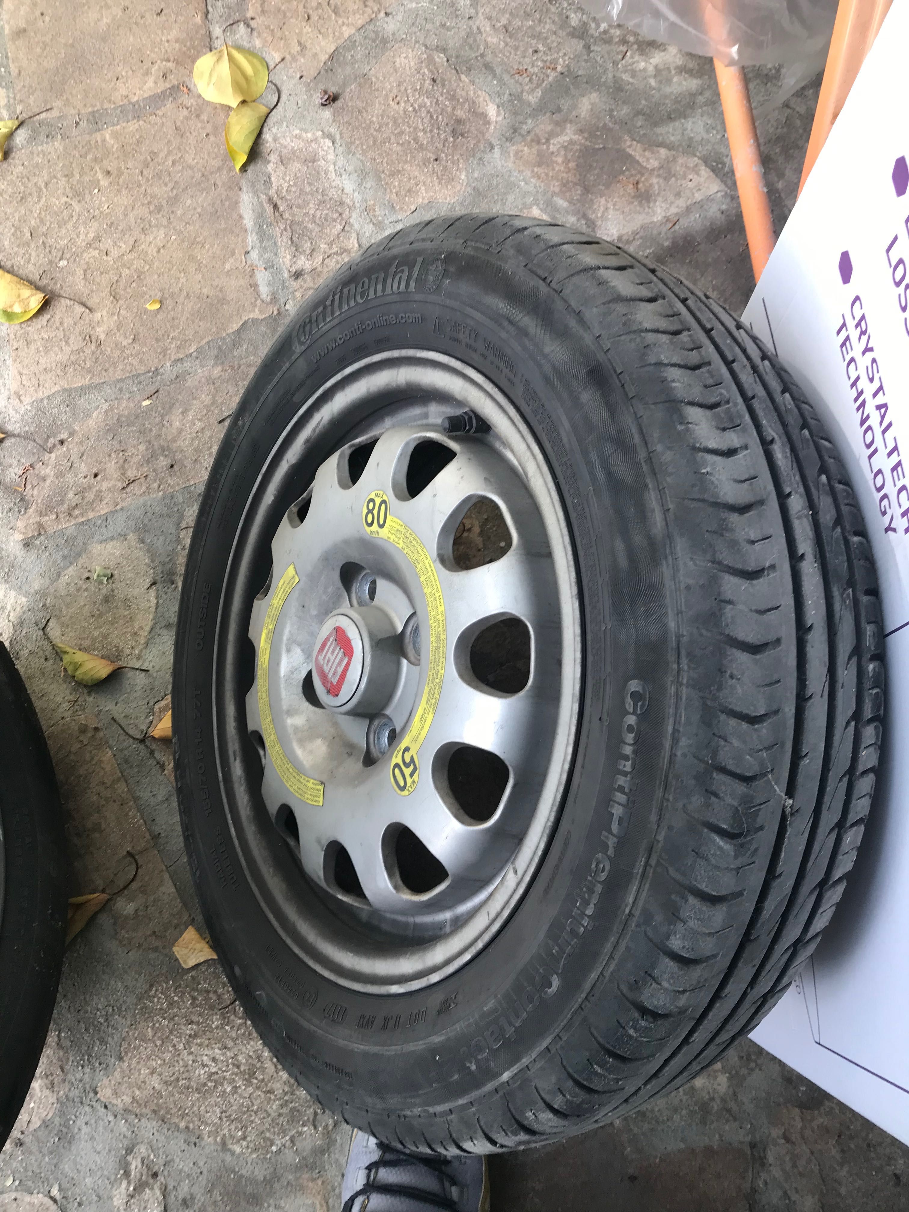 2бр Летни гуми 155 70 14 Континентал