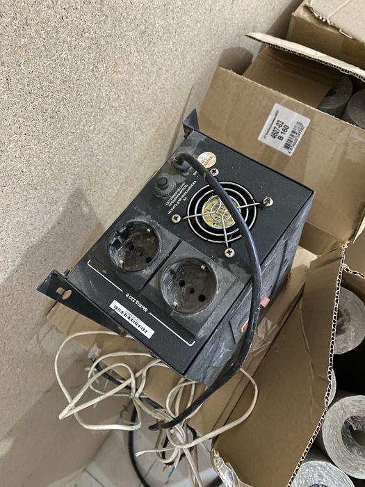 Stabilizator KEBO 1000VA srocna sotiladi