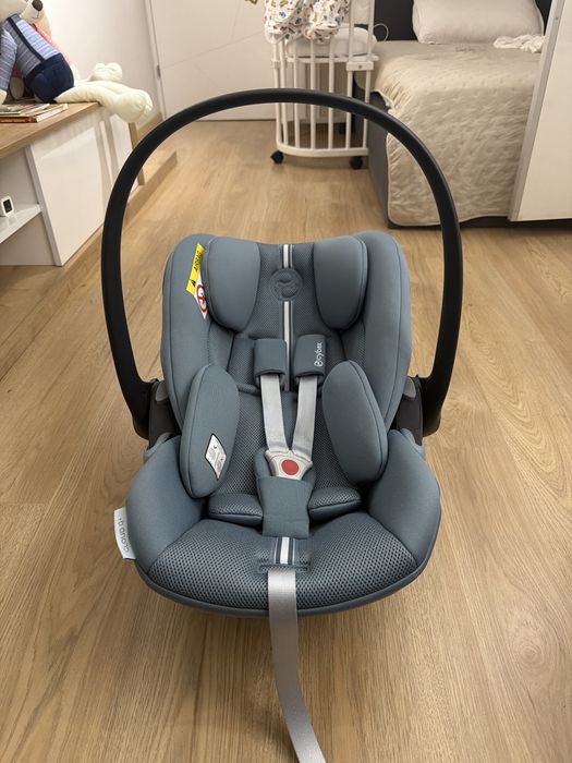 Бебешко столче за кола - Cloud G i-size Plus + База Base G + адаптери