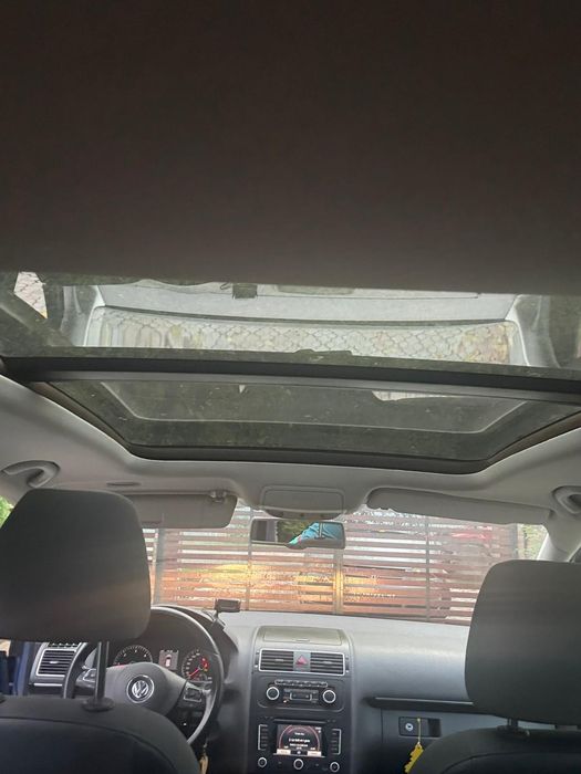 Masina VW Touran 2011