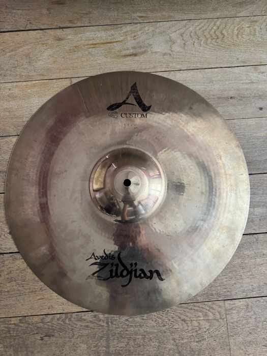 Продавам чинели Zildjian a custom