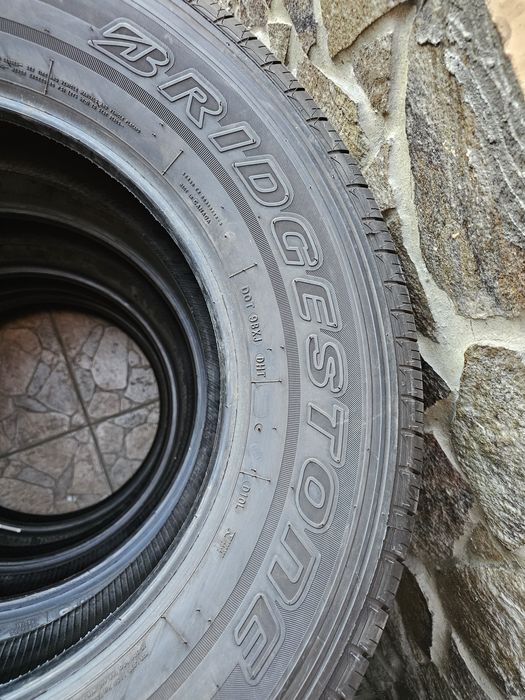 Anvelope 255/70 R18 H/T Wrangler / Defender
