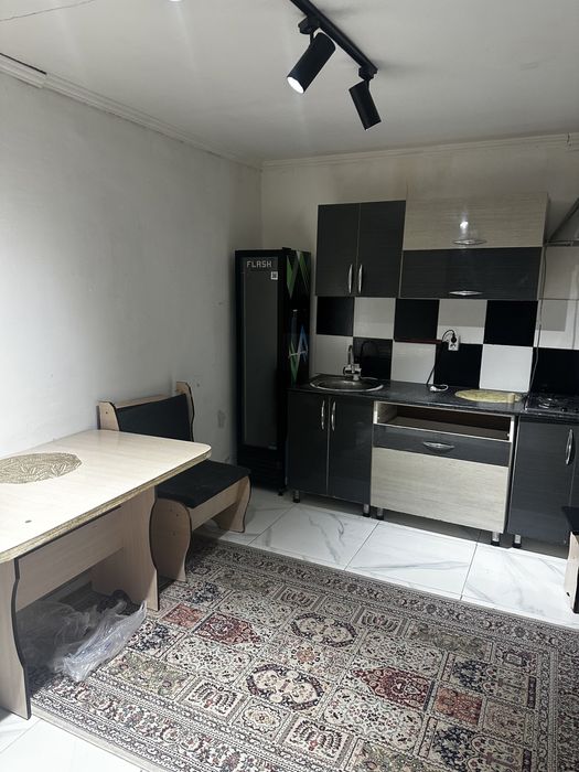 Сдам дом, школа садик в магазин всё рядом остановки тоже