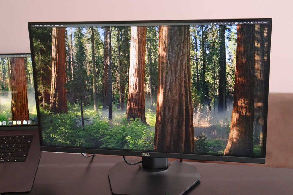 Dell G2724D 27" QHD Gaming 165Hz - Като нов, пълен комплект